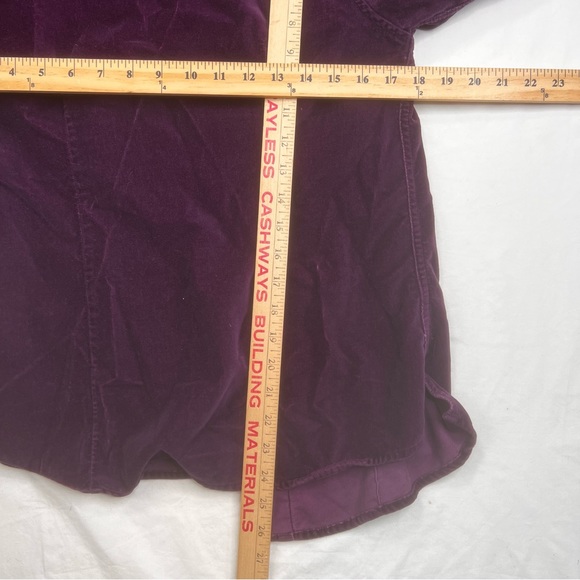 Vintage LL Bean Velvet Shirt Womens Adult XS Button Up Blouse Purple Top L050123 - Picture 4 of 4